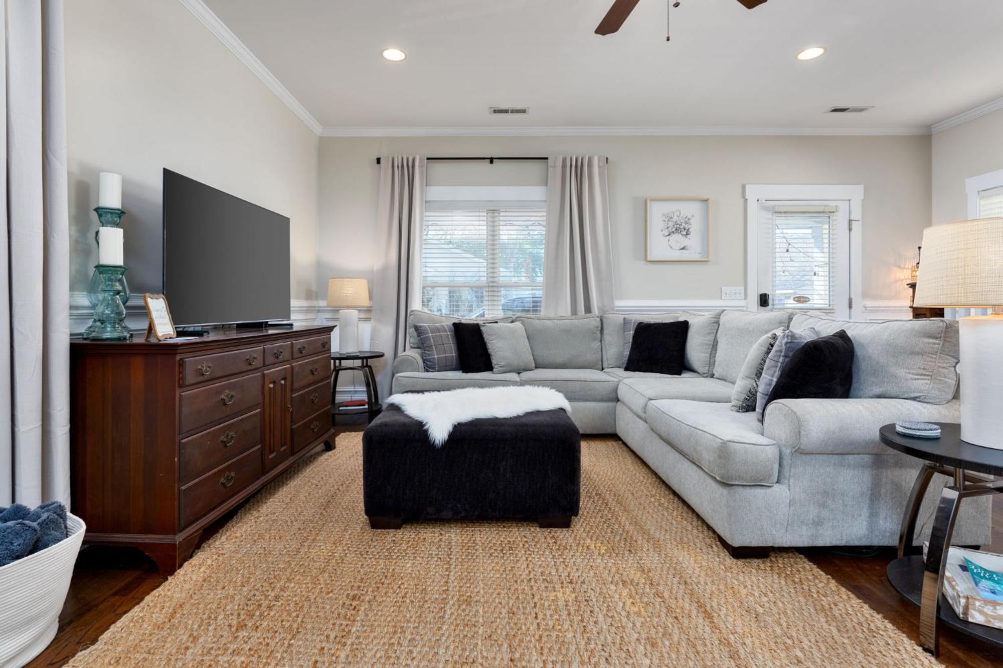 Downtown Wilmington Home ~ Pet Friendly Exterior foto